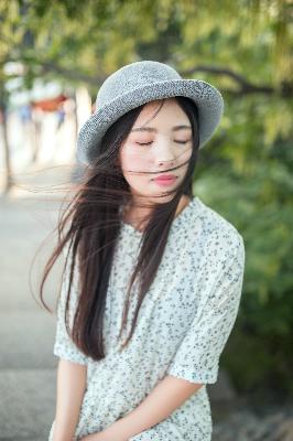 免费观看《八戒八戒》全集！你知道在哪能找到吗？1080P高清资源大揭秘！