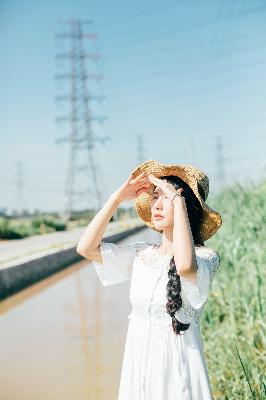 人妻电影资源哪里找？高清<strong>人妻</strong>视频在线观看！10个你可能不知道的观看技巧